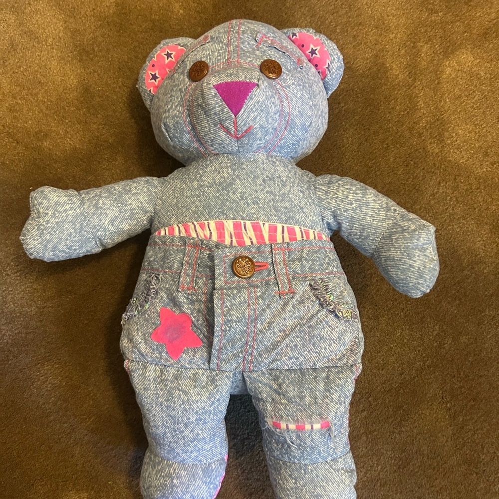 Vintage - 1996 Doodle Bear with Pink Accents
